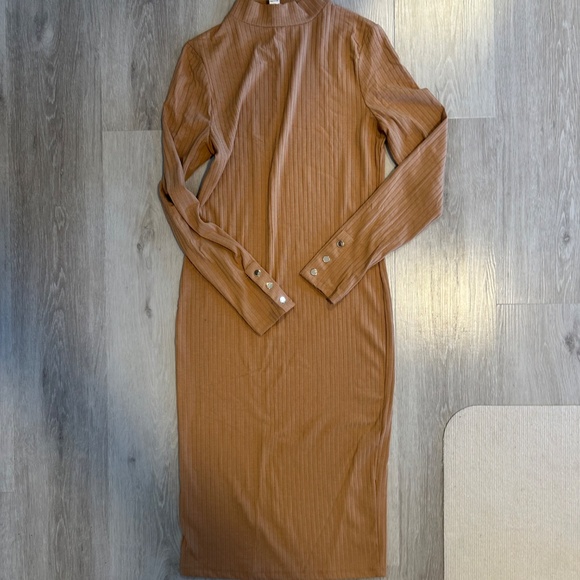 Women's clothes: mostly Zara, some Garage, Tommy Hilfiger, Aldo and River Island - Picture 14 of 14